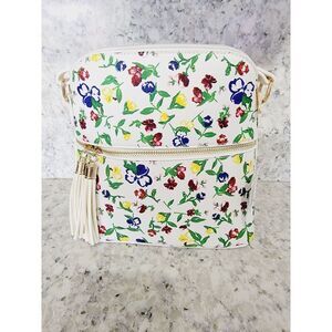 Unbranded Floral Blooms Zip Up Hipster Crossbody Bag‎ White Multi NWT